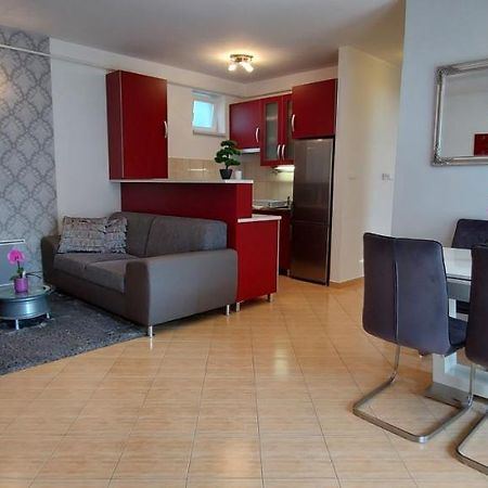 Amulett Suite Apartment ハイデゥソボスロー エクステリア 写真