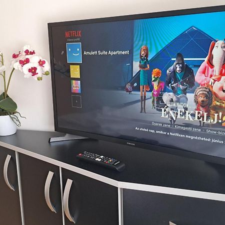 Amulett Suite Apartment ハイデゥソボスロー エクステリア 写真